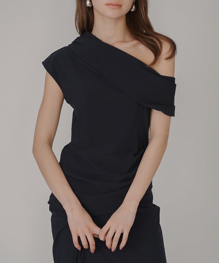 万能トップス 着回し インナートップス オシャレ 無地 女性らしい モテコーデ デートコーデ 大人 あざと可愛い 肌見せ 港区 ラウンジ 韓国風 韓国系 カジュアル エレガント 海外系 きれいめ 細見え カジュアル スタイル盛れ KINO THE KEI