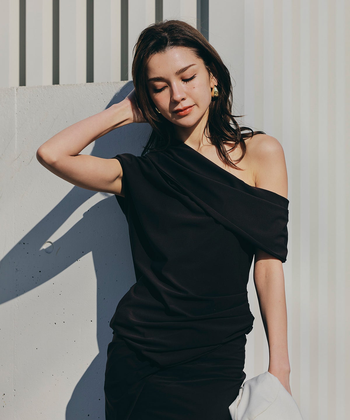 万能トップス 着回し インナートップス オシャレ 無地 女性らしい モテコーデ デートコーデ 大人 あざと可愛い 肌見せ 港区 ラウンジ 韓国風 韓国系 カジュアル エレガント 海外系 きれいめ 細見え カジュアル スタイル盛れ KINO THE KEI