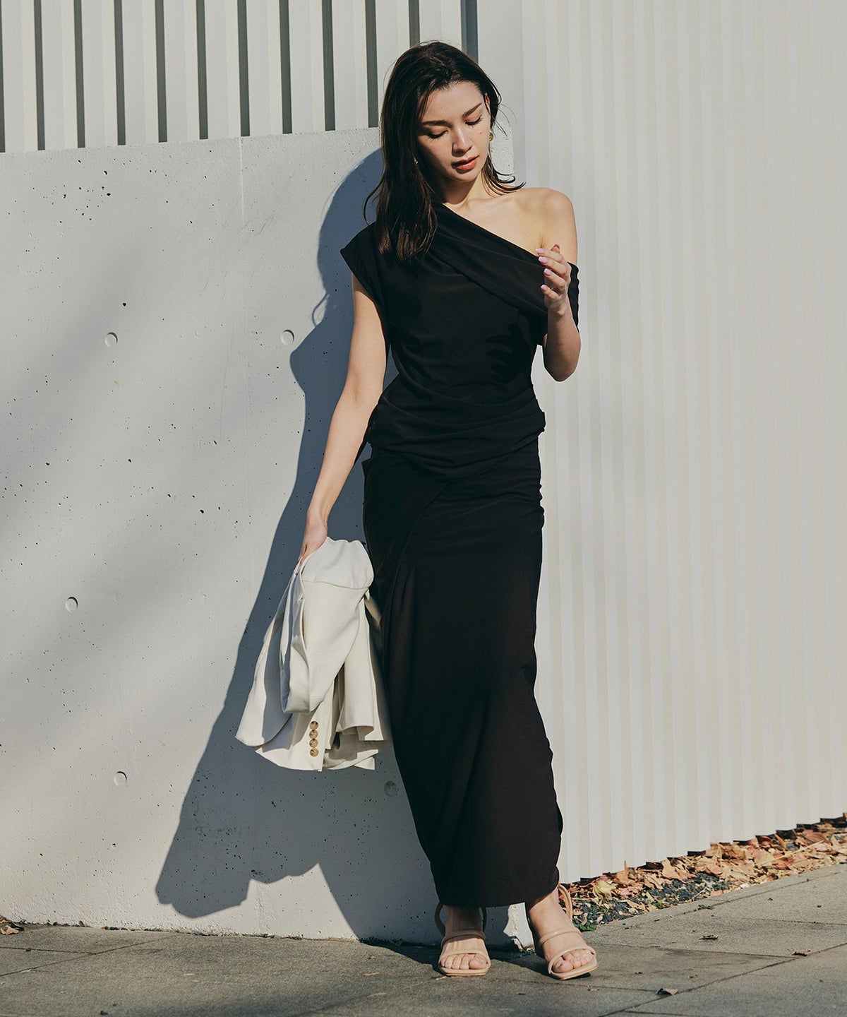 万能トップス 着回し インナートップス オシャレ 無地 女性らしい モテコーデ デートコーデ 大人 あざと可愛い 肌見せ 港区 ラウンジ 韓国風 韓国系 カジュアル エレガント 海外系 きれいめ 細見え カジュアル スタイル盛れ KINO THE KEI