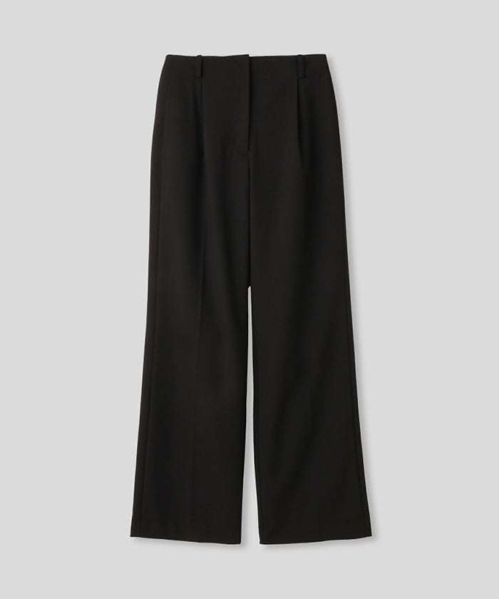 カジュアル モード ブラック お洒落 セットアップ ママコーデ 20代 30代 40代 デート お出かけ 普段使い 韓国 トレンド 可愛い 大人 大人女子 大人可愛い 通学 学生 女子会 パーティー 着回し デイリー レイヤード インスタ映え 体型カバー 綺麗め 細見え オフショル KINO THE KEI