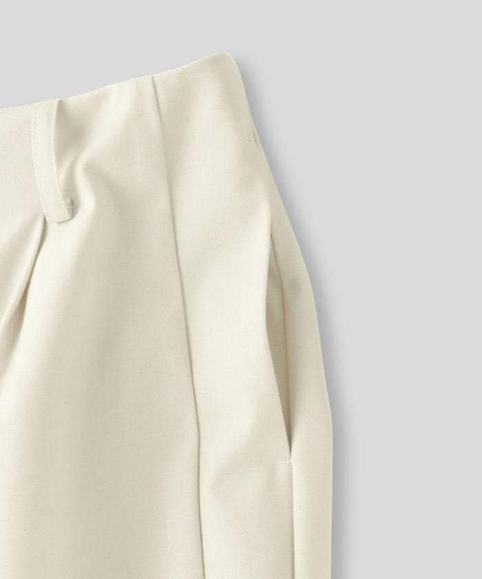 カジュアル モード ブラック お洒落 セットアップ ママコーデ 20代 30代 40代 デート お出かけ 普段使い 韓国 トレンド 可愛い 大人 大人女子 大人可愛い 通学 学生 女子会 パーティー 着回し デイリー レイヤード インスタ映え 体型カバー 綺麗め 細見え オフショル KINO THE KEI