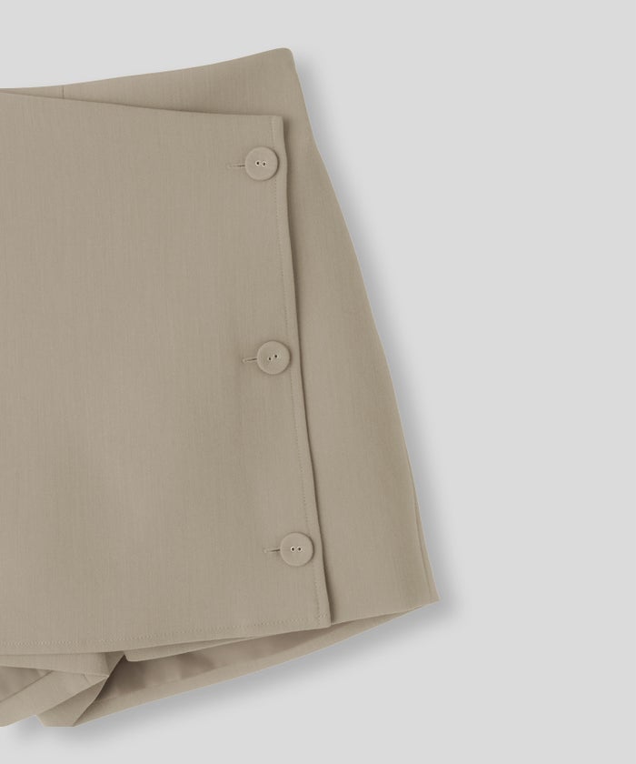 着回し インナー 無地 女性らしい モテコーデ デートコーデ 大人 あざと可愛い 肌見せ 港区 ラウンジ 韓国風 韓国系 カジュアル エレガント 海外系 きれいめ 細見え カジュアル スタイル盛れ KINO THE KEI