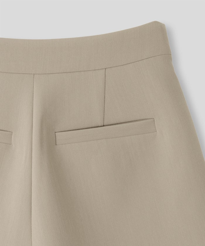 着回し インナー 無地 女性らしい モテコーデ デートコーデ 大人 あざと可愛い 肌見せ 港区 ラウンジ 韓国風 韓国系 カジュアル エレガント 海外系 きれいめ 細見え カジュアル スタイル盛れ KINO THE KEI