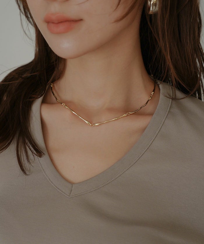 ネックレス チェーン レディース アクセサリー 肌になじむスキンジュエリー 重ね付け つけっぱなしOK 高見え 結婚式 プレゼント ギフト チョーカー シルバー ゴールド