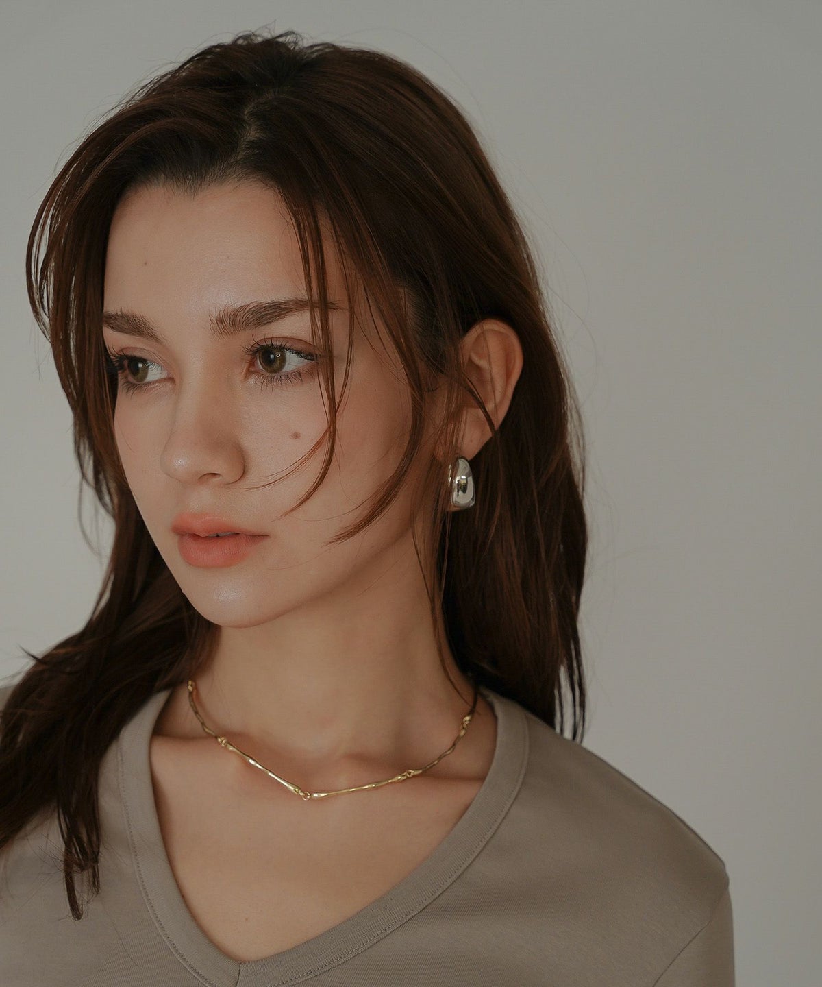 ネックレス チェーン レディース アクセサリー 肌になじむスキンジュエリー 重ね付け つけっぱなしOK 高見え 結婚式 プレゼント ギフト チョーカー シルバー ゴールド