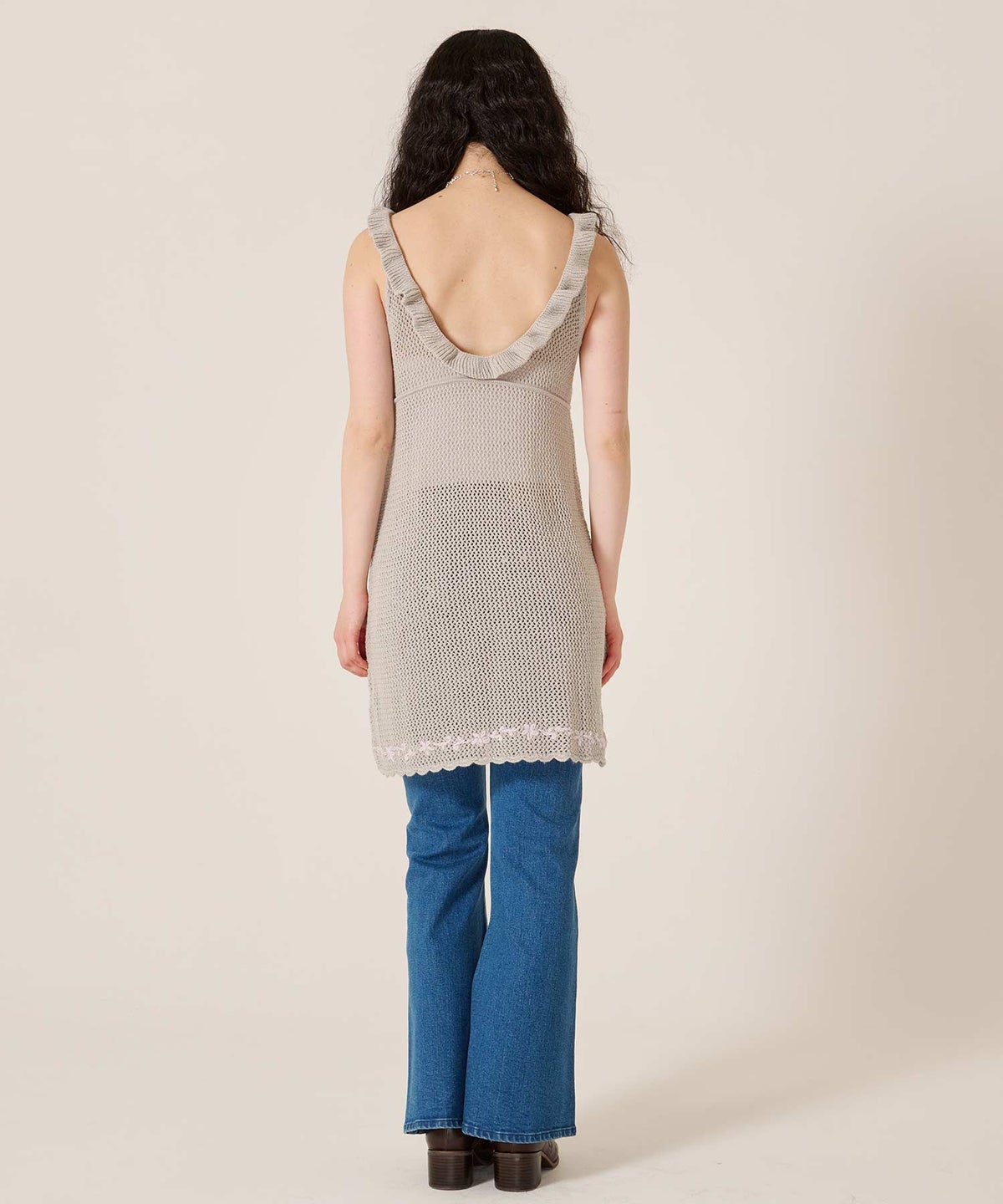 ワンピース/花/バックオープン/ハンド刺繍入り 透かし編み ニットワンピース TINA：JOJUN