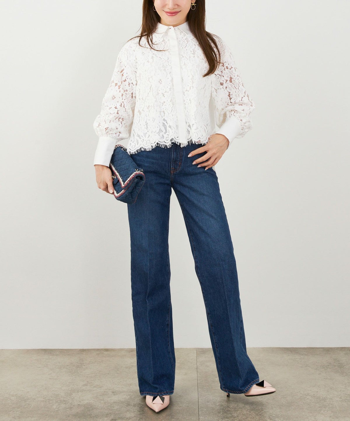 手洗い可 オフィス おしゃれ フェミニン 透け感 カフス 上品 きれいめ 大人カジュアル 長袖 襟付き ジョイントスペース