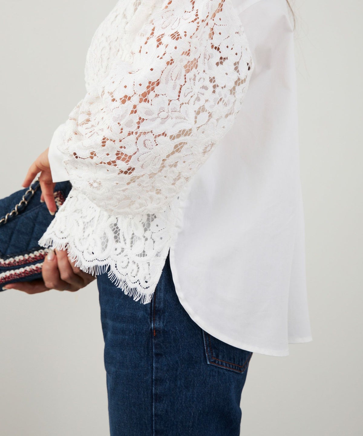 手洗い可 オフィス おしゃれ フェミニン 透け感 カフス 上品 きれいめ 大人カジュアル 長袖 襟付き ジョイントスペース