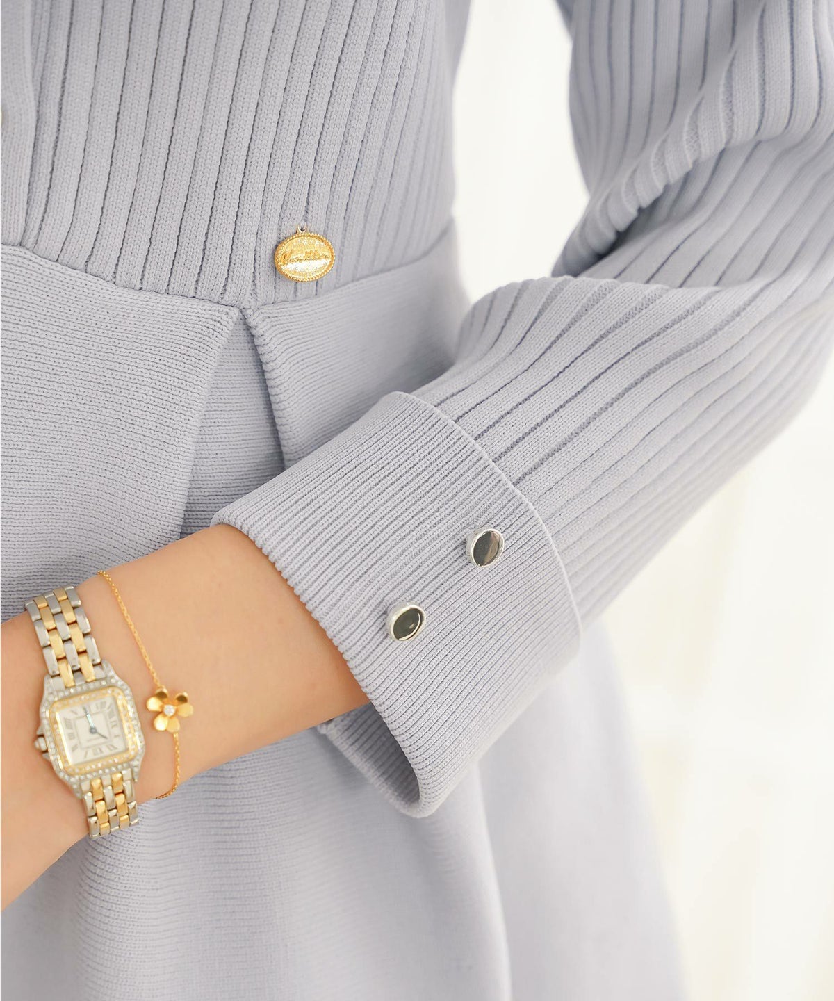 ニット ワンピース レース レース襟 花 華やか エレガント フェミニン 上品 大人 きれいめ 食事会 懇談会 ヌン活 女子会 前開き 長袖 春 映え 秋 