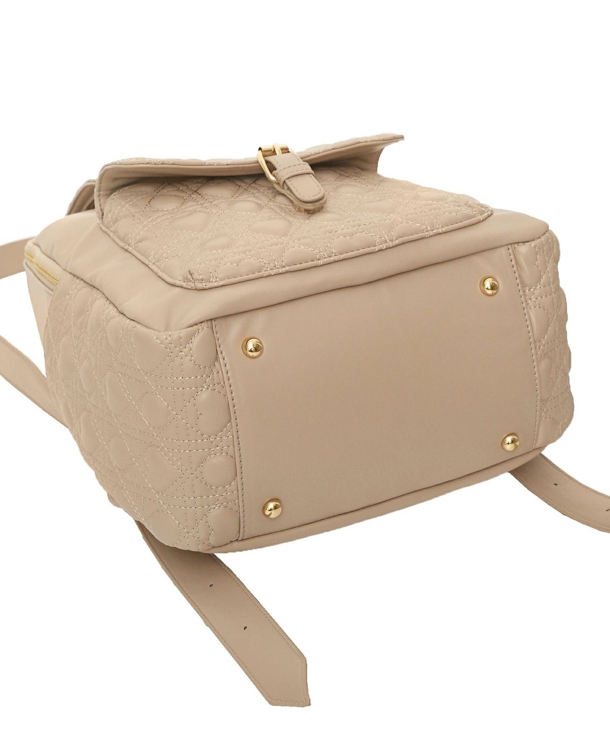 小物 バッグ リュック ハートキルティング 合皮 キルティング かわいい フェミニン 大容量 多機能 収納 お出かけ 推し活