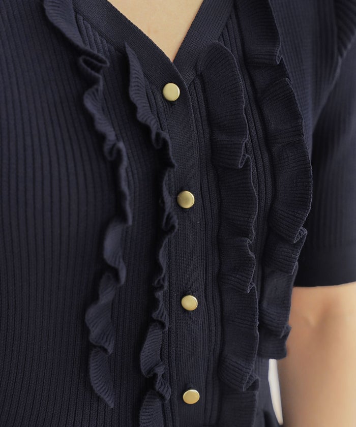 ニット ワンピース フリル 前開き 授乳 ママ きれいめ フェミニン 上品 ママ友 かわいい 大人 配色 ゴールド 半袖 5分袖 フレア フレアシルエット タック ミモレ 開襟 デコルテすっきり 襟付き 春 夏