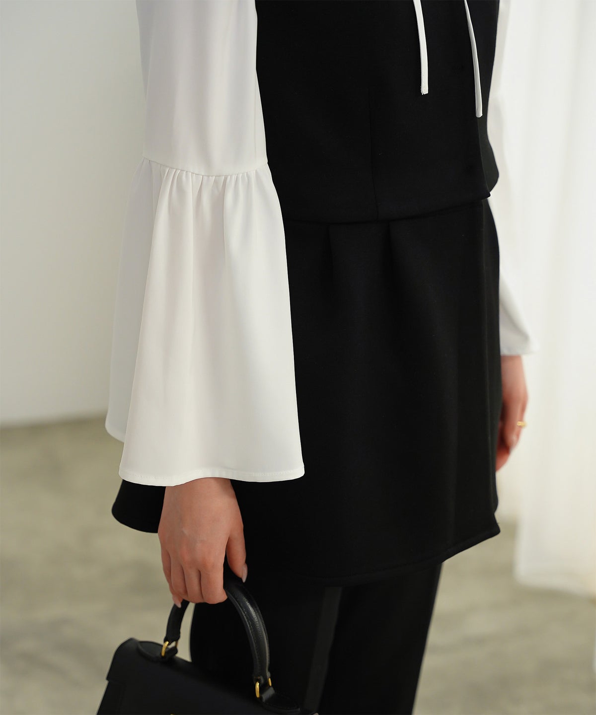 2way フリルヘム ジレ ホワイト ネイビー ブラック ペプラム ホワイト ネイビー ブラック フリー