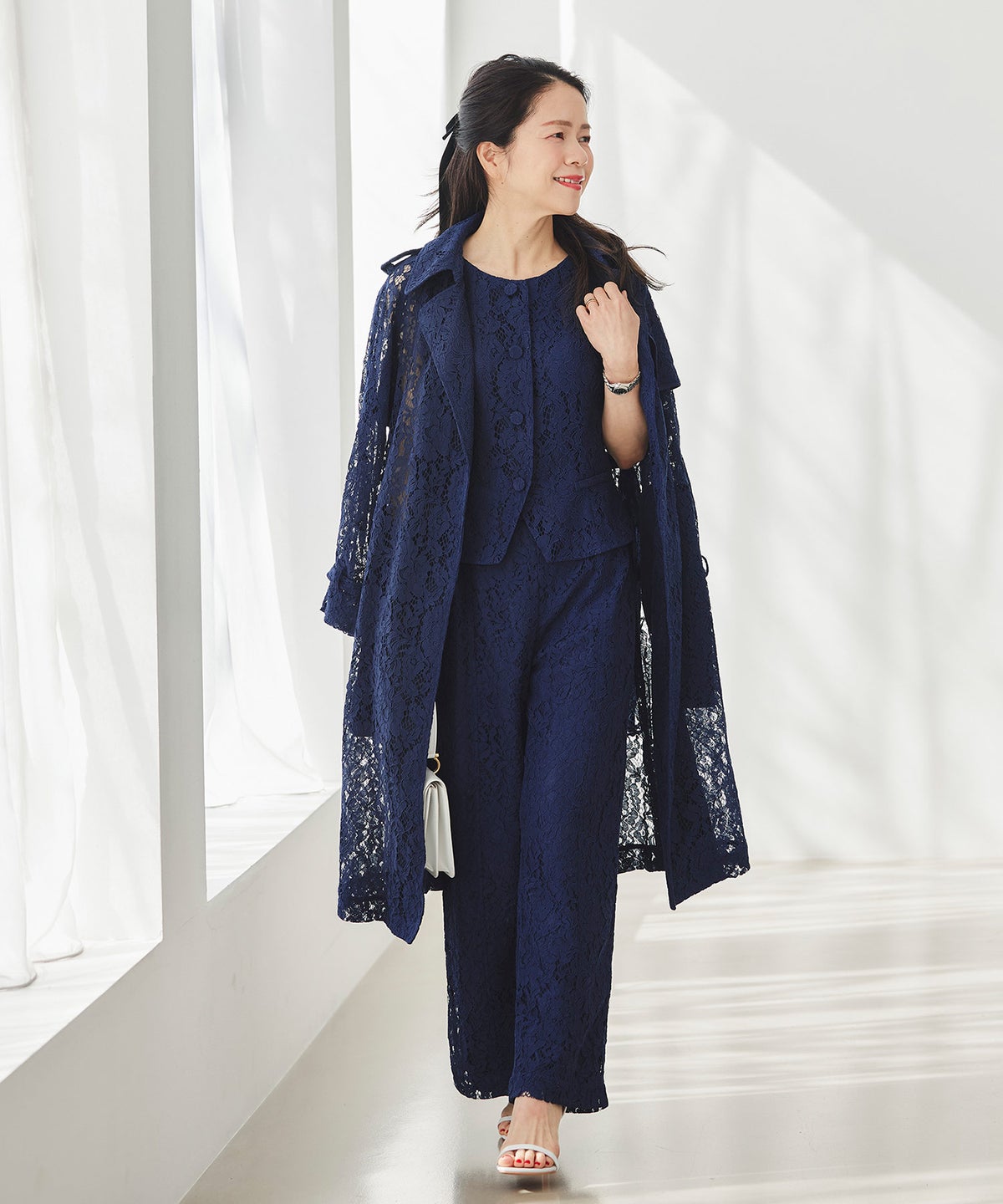 総レース ロング トレンチコート ホワイト ピンク ネイビー 総レース ロング トレンチコート ＆BLOOM（アンドブルーム）