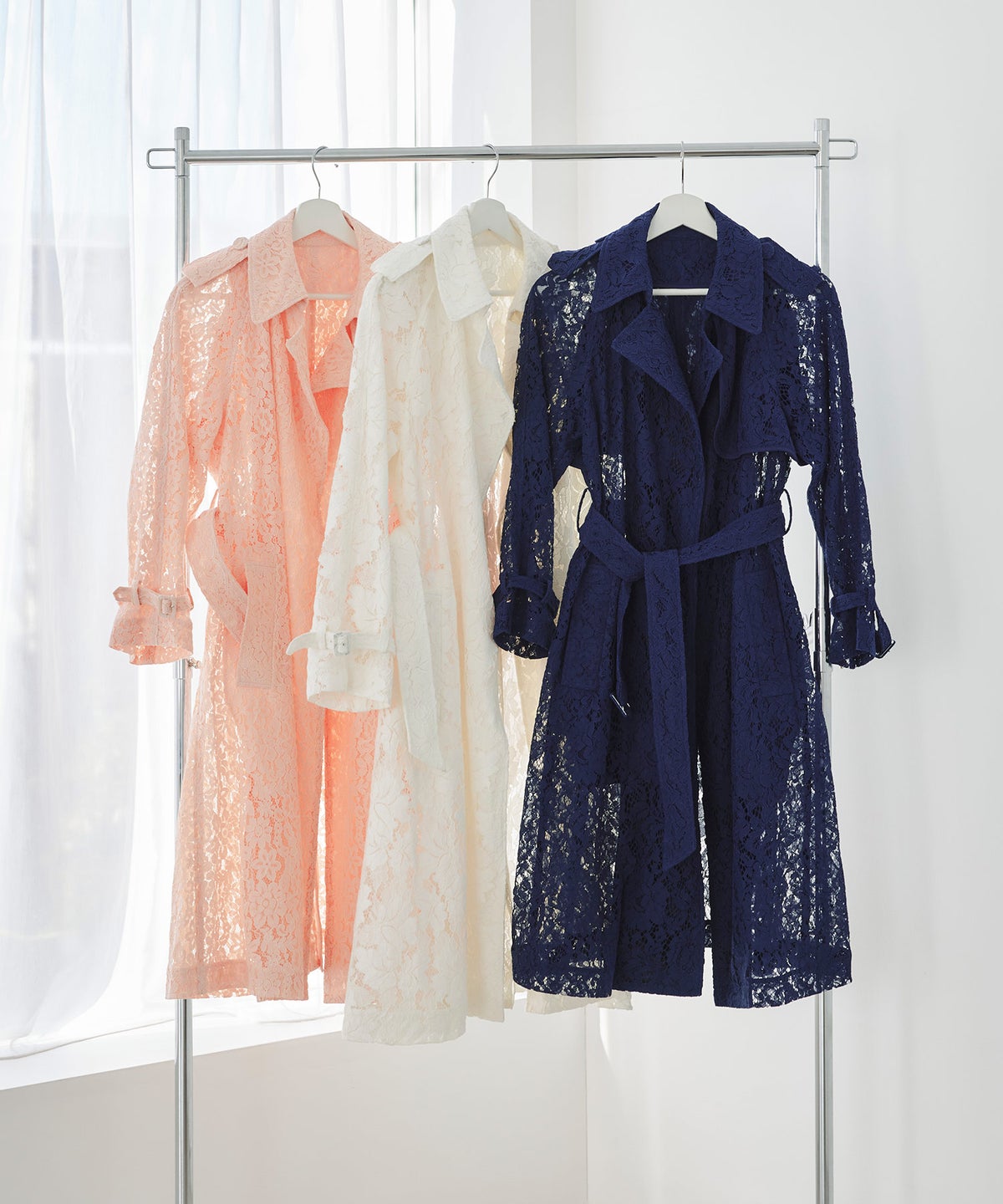 総レース ロング トレンチコート ホワイト ピンク ネイビー 総レース ロング トレンチコート ＆BLOOM（アンドブルーム）