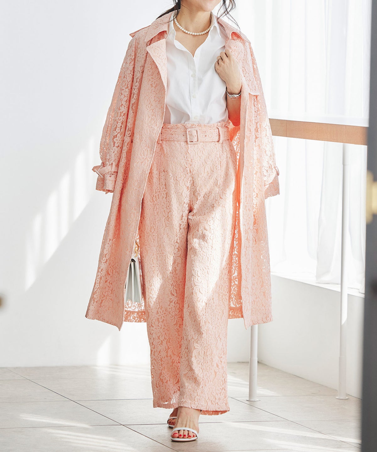 総レース ロング トレンチコート ホワイト ピンク ネイビー 総レース ロング トレンチコート ＆BLOOM（アンドブルーム）