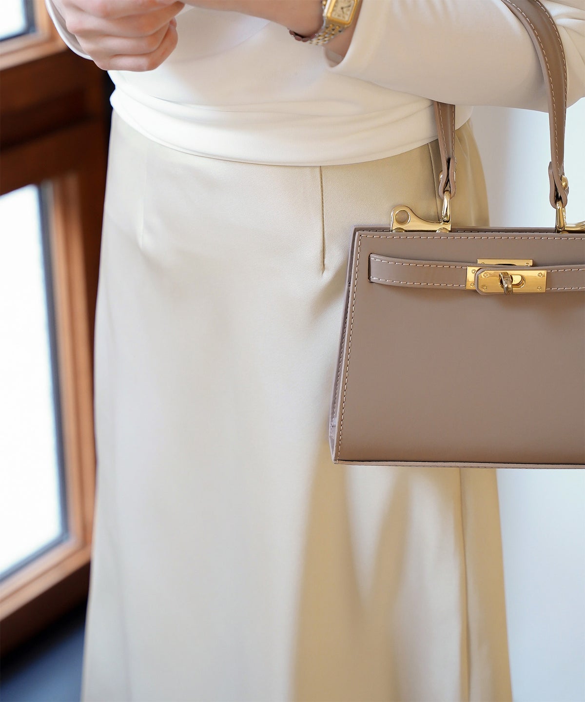 サテン ナロー スカート ボトムス レディース サックス ベージュ ブラック S M