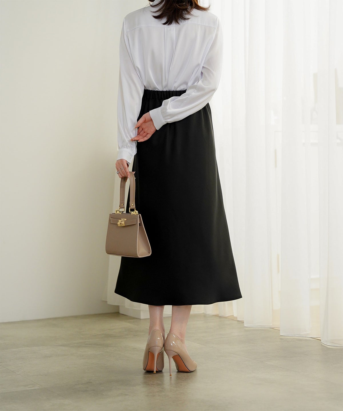 サテン ナロー スカート ボトムス レディース サックス ベージュ ブラック S M