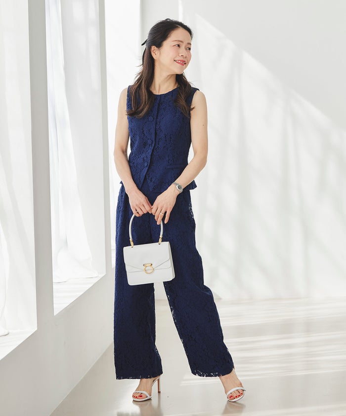 総レース ベスト ジレ 春 秋 美シルエット ウエストライン 裏地付き きれいめ オケージョン 通勤 ホワイト ピンク ネイビー ジョイントスペース 総レース ベスト ＆BLOOM（アンドブルーム）