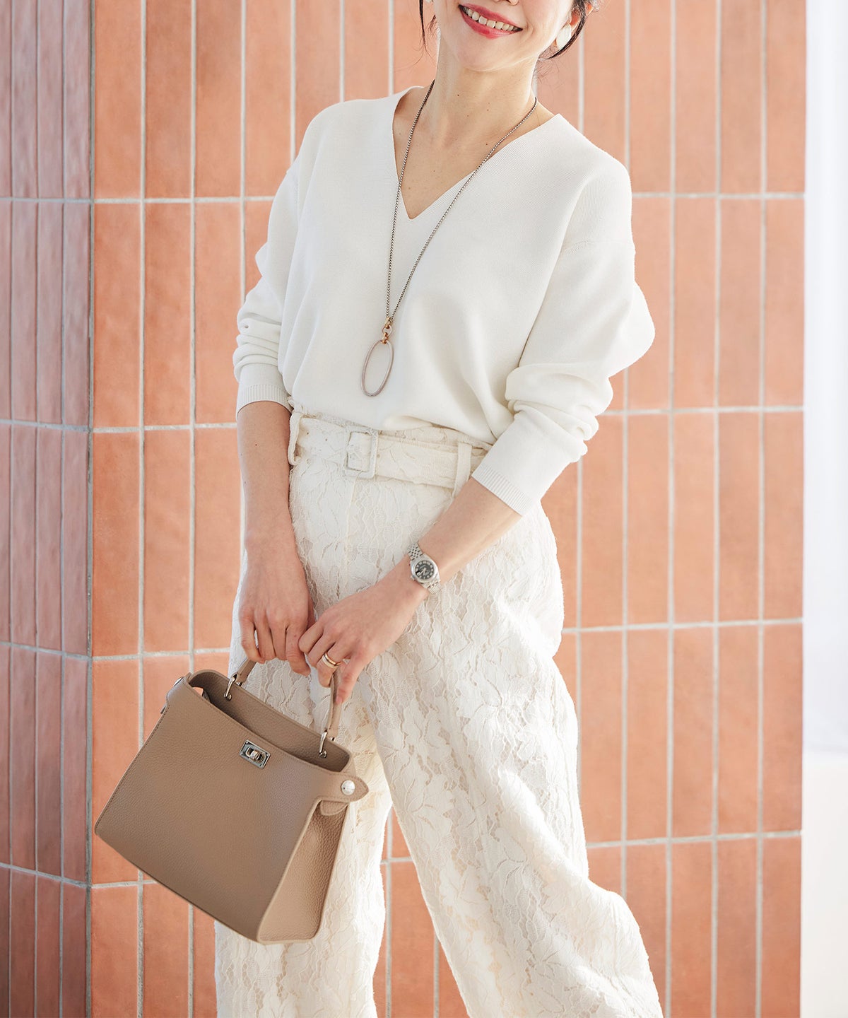 総レース ワイドパンツ オケージョン 結婚式 上品 フェミニン きれいめ 体型カバー 楽ちん 入学式 通勤 セットアップ ホワイト ピンク ネイビー ＆BLOOM（アンドブルーム）