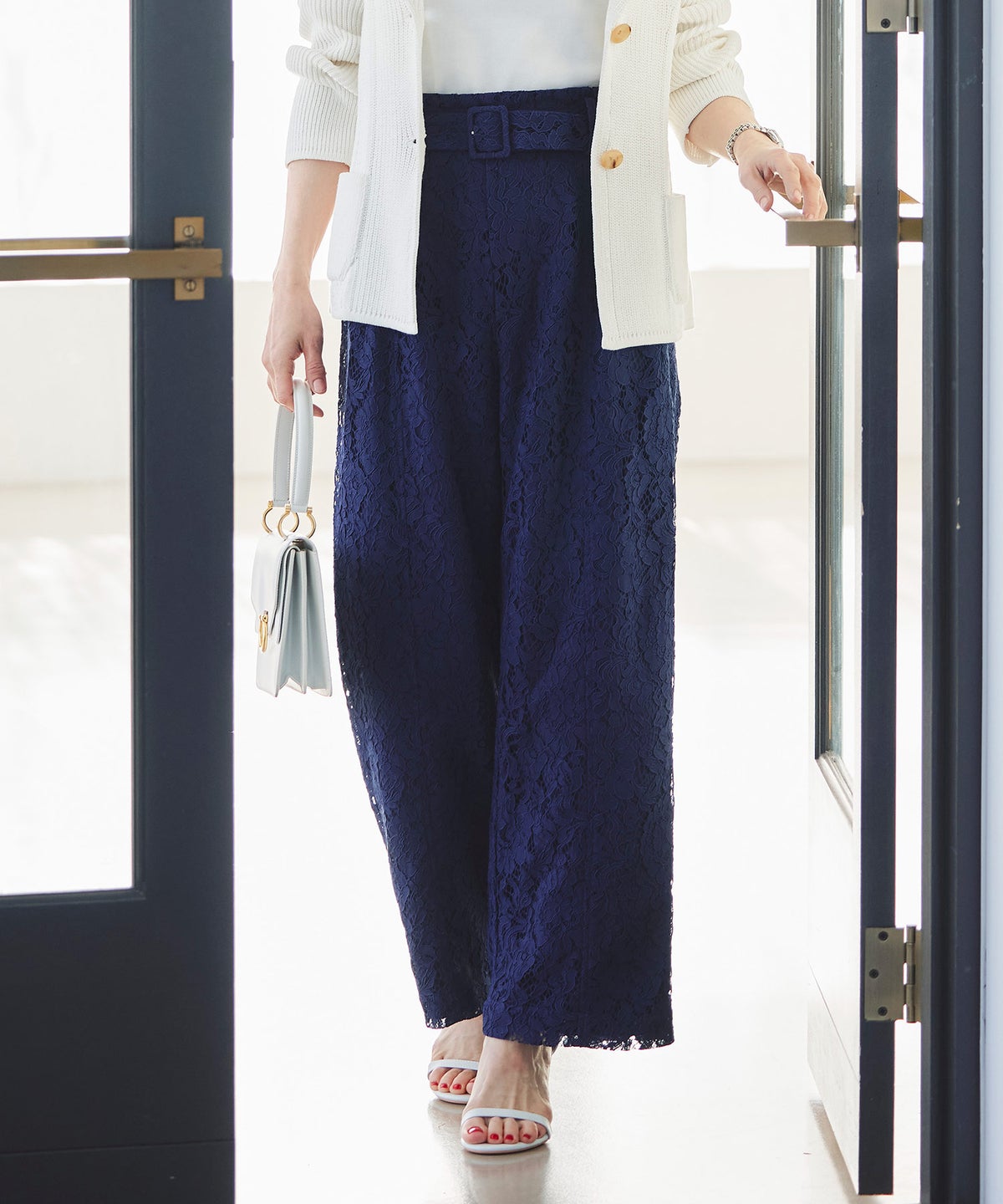総レース ワイドパンツ オケージョン 結婚式 上品 フェミニン きれいめ 体型カバー 楽ちん 入学式 通勤 セットアップ ホワイト ピンク ネイビー ＆BLOOM（アンドブルーム）