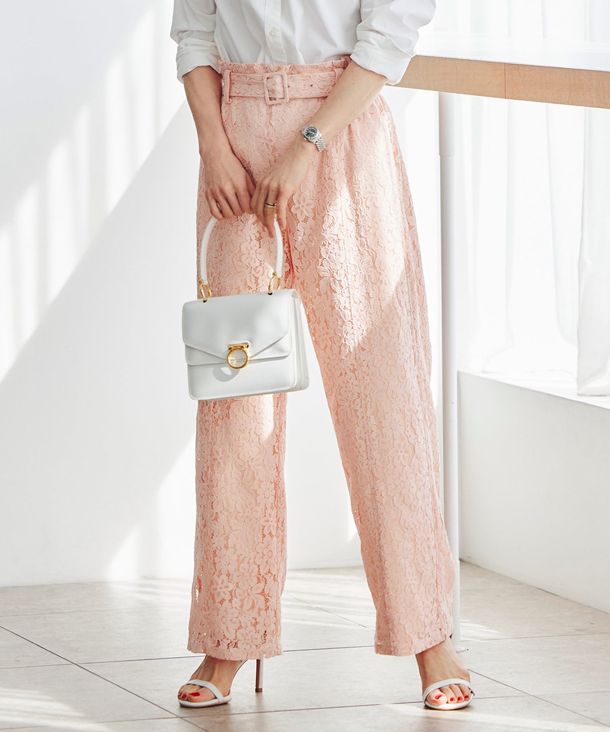 総レース ワイドパンツ オケージョン 結婚式 上品 フェミニン きれいめ 体型カバー 楽ちん 入学式 通勤 セットアップ ホワイト ピンク ネイビー ＆BLOOM（アンドブルーム）