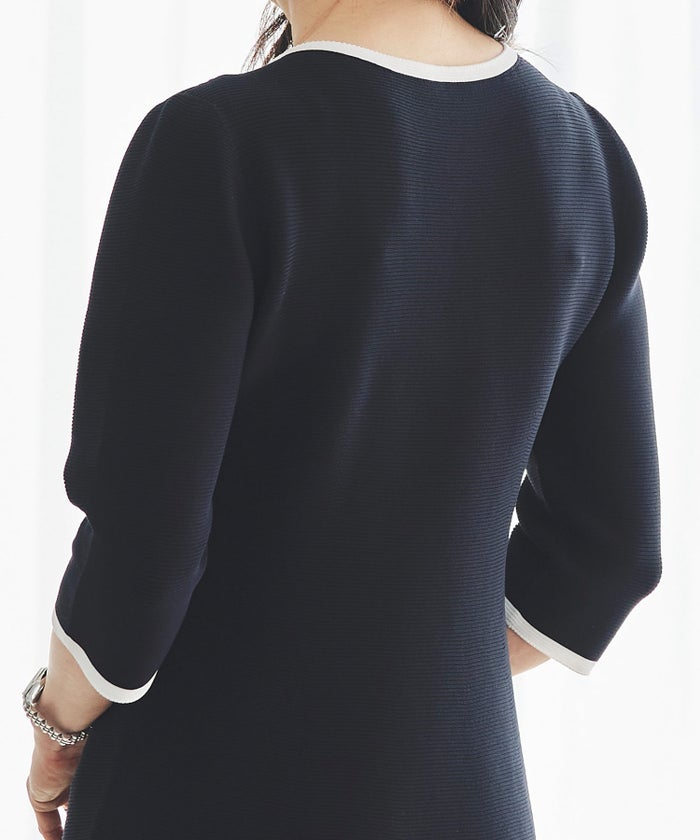 ホールガーメント バイカラー ニットワンピース ボートネック 五分袖 フレア ウエストシェイプ きれいめ 上品 体型カバー セットアップ風 カーディガン合わせ デニムジャケット 大人カジュアル 黒