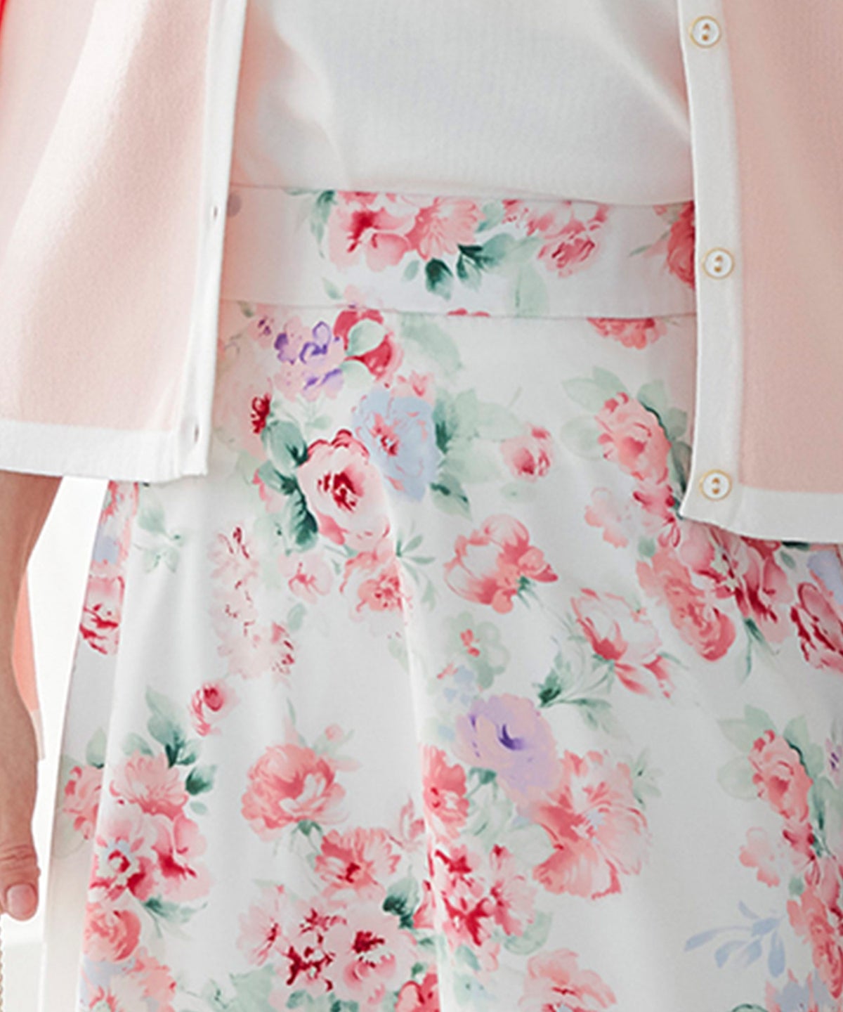 花柄 スカート ギャザー フレア ミドル丈 通勤 カジュアル フェミニン 大人かわいい 上品 モノトーン ピンク ジョイントスペース