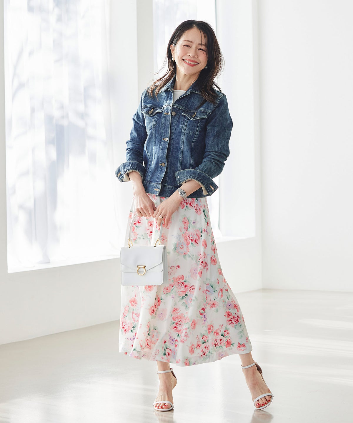 花柄 スカート ギャザー フレア ミドル丈 通勤 カジュアル フェミニン 大人かわいい 上品 モノトーン ピンク ジョイントスペース