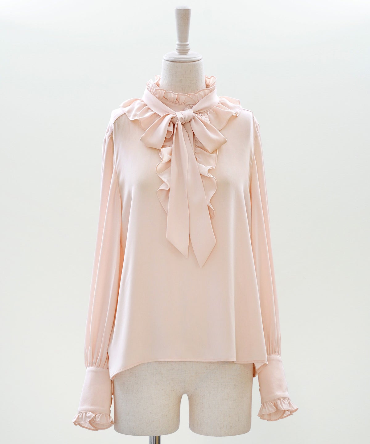 ブラウス リボン フリル ボウタイ 通勤 働く女性 アフタヌーンティー フェミニン 大人かわいい 上品 ピンク 