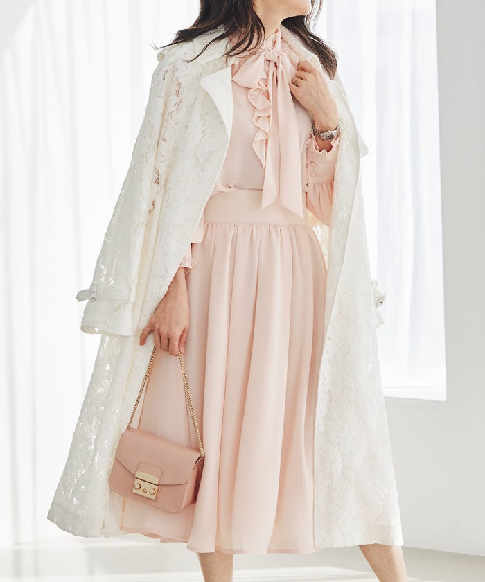 ブラウス リボン フリル ボウタイ 通勤 働く女性 アフタヌーンティー フェミニン 大人かわいい 上品 ピンク 