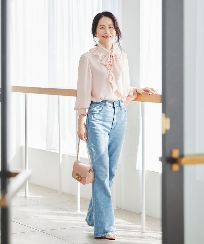 ブラウス リボン フリル ボウタイ 通勤 働く女性 アフタヌーンティー フェミニン 大人かわいい 上品 ピンク 