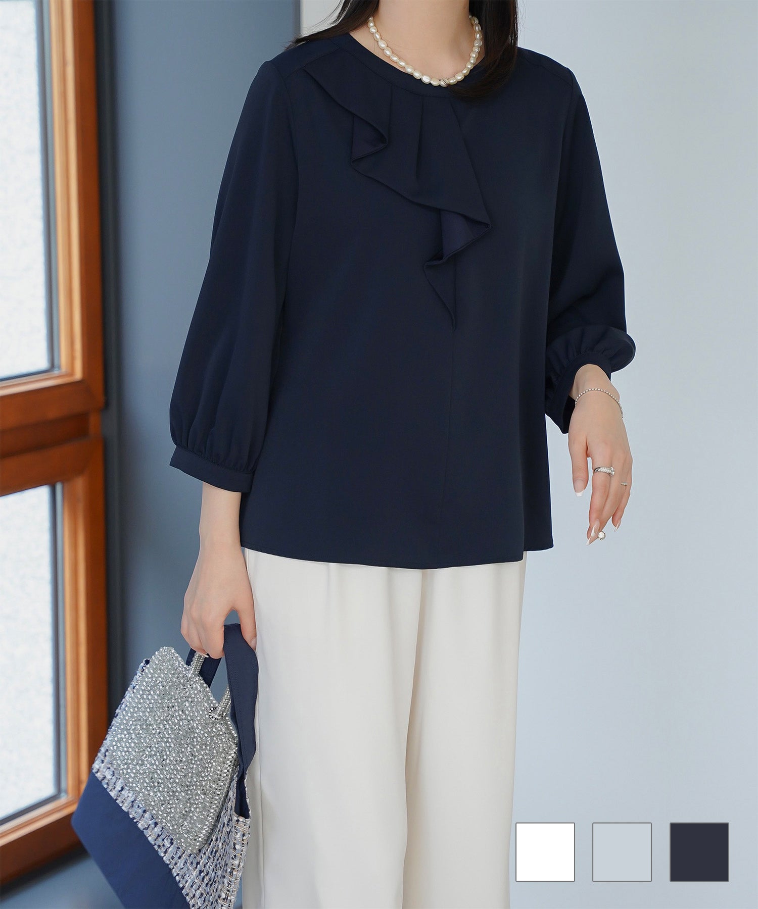styling/ アシンメトリーラッフルトップス　ブラック アシンメトリーラッフルデザインブラウス【メール便可／100】 | ur's