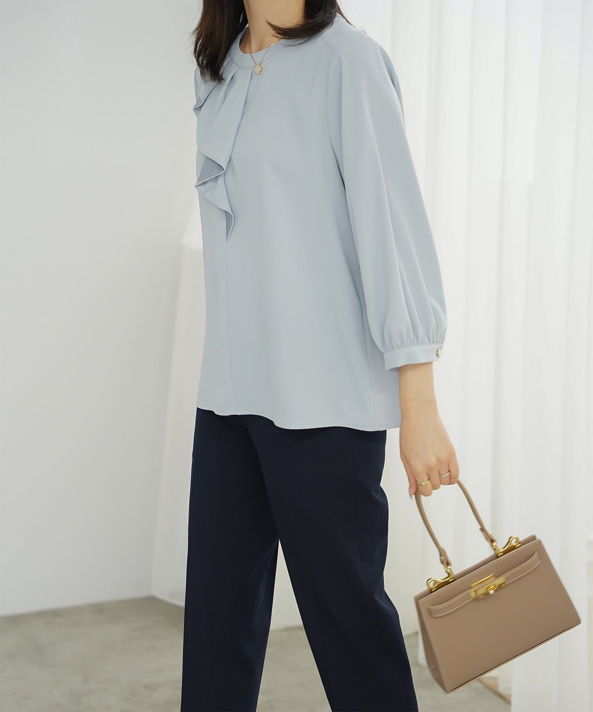 アシンメトリー ラッフル ブラウス レディース ファッション ウォッシャブル ホワイト サックス ネイビー M