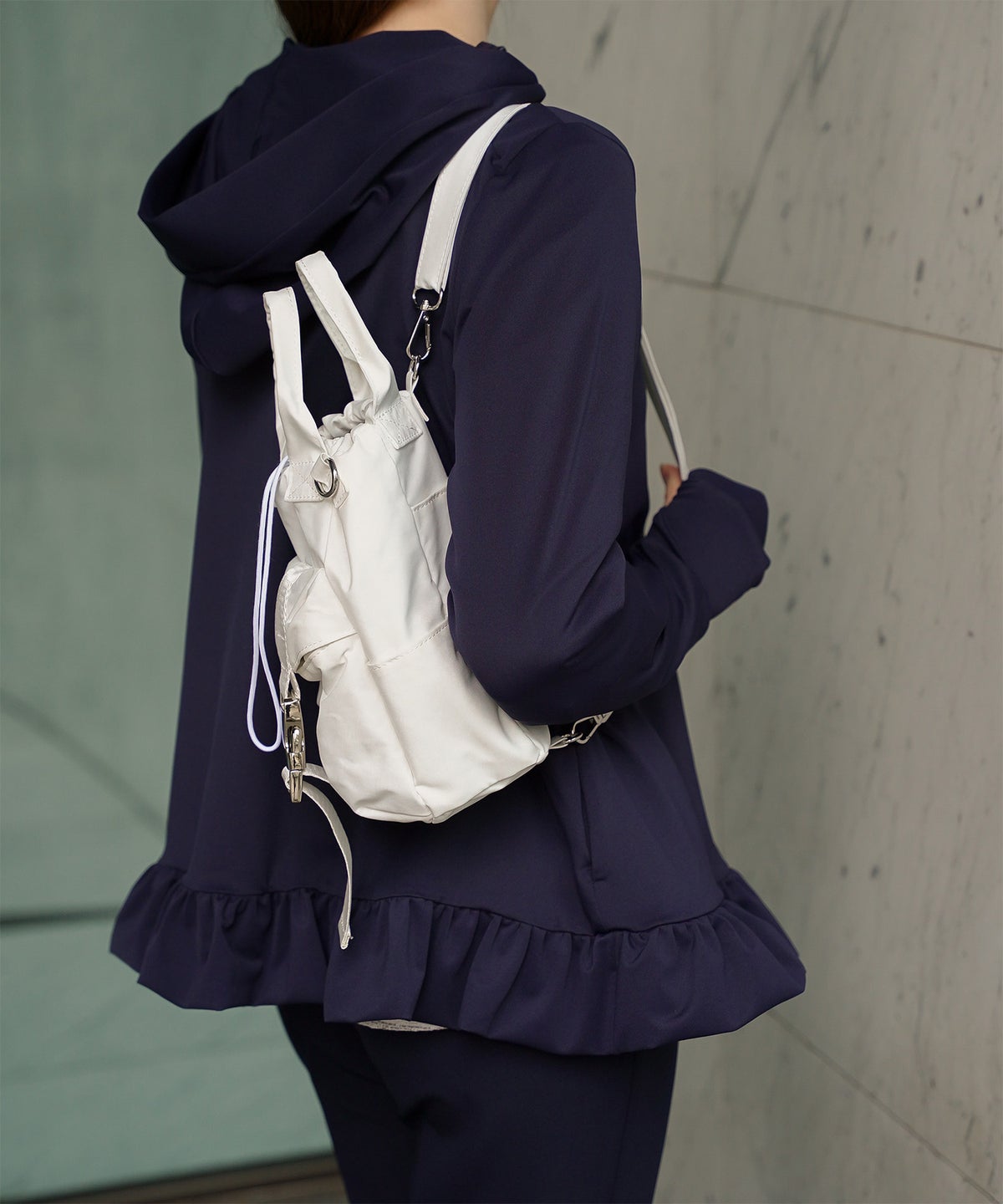 保冷・保温 ミニ ショルダー バッグ レディース ファッション ホワイト ピンク ブラック フリー