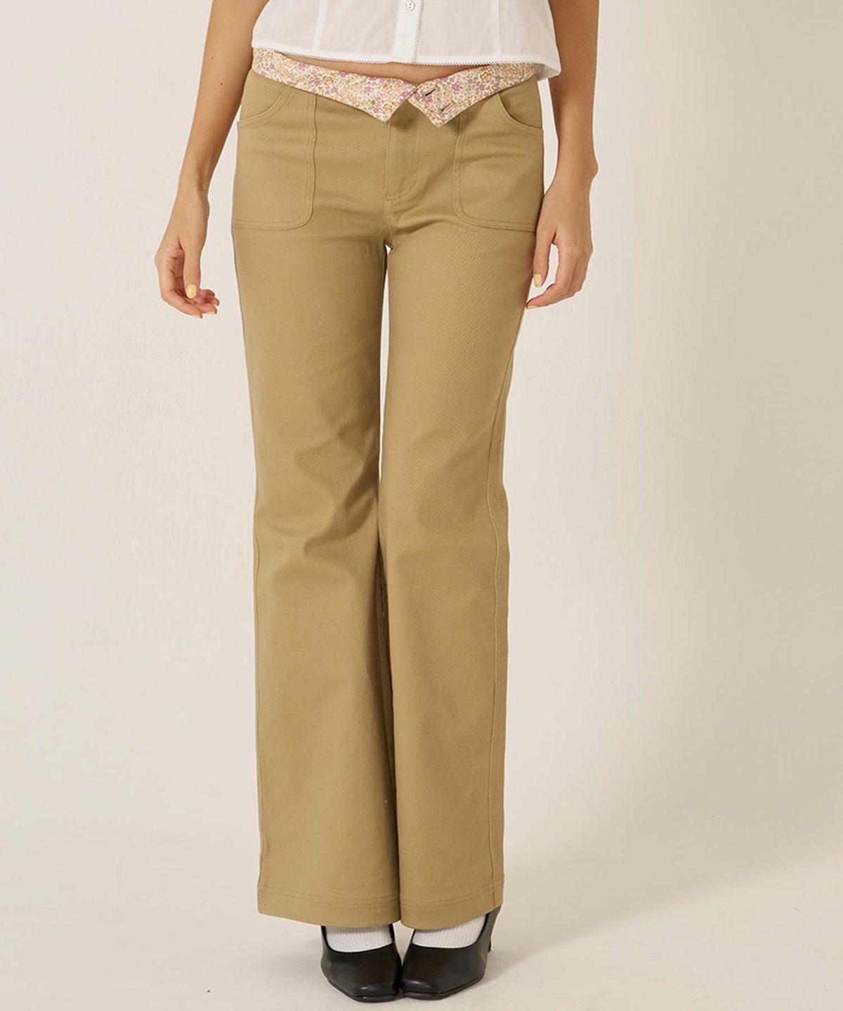 フレア/チノ/インサイド フラワー フレアパンツ TINA：JOJUN