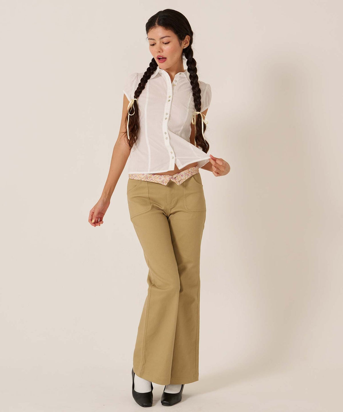 フレア/チノ/インサイド フラワー フレアパンツ TINA：JOJUN