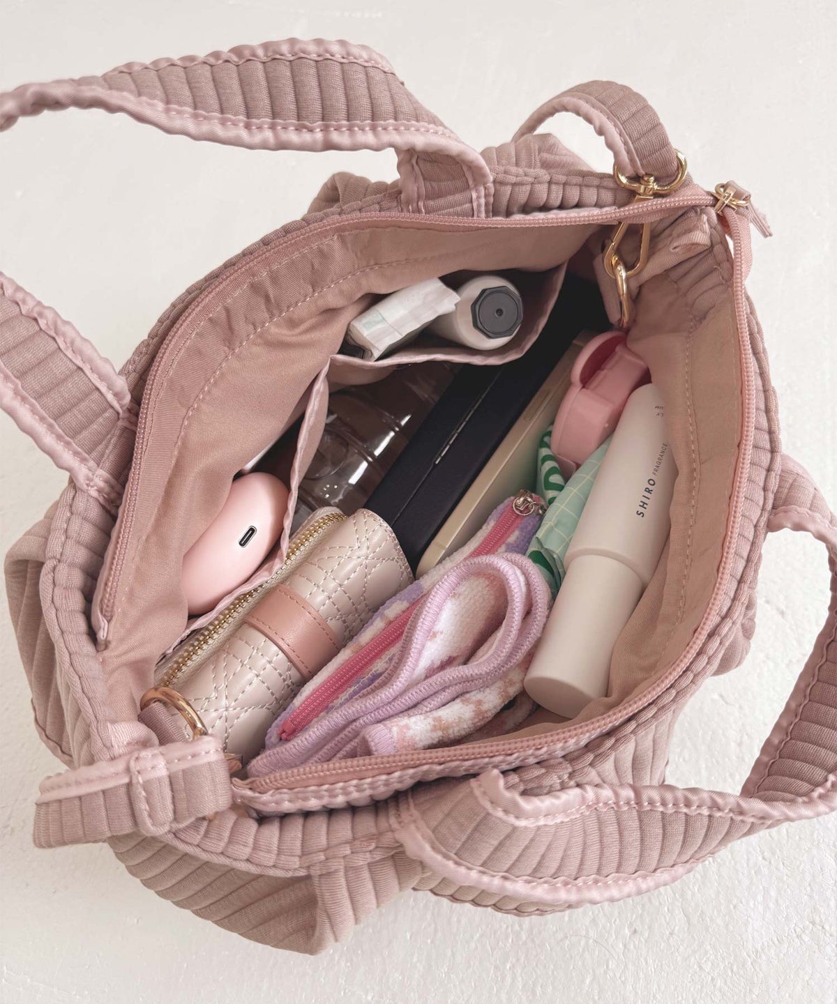 バッグ トートバッグ ミニバッグ 小さめ ファスナー フリル ヌビ キルティング ナチュラル ショルダー 子持ち ママ お出かけ ママバッグ