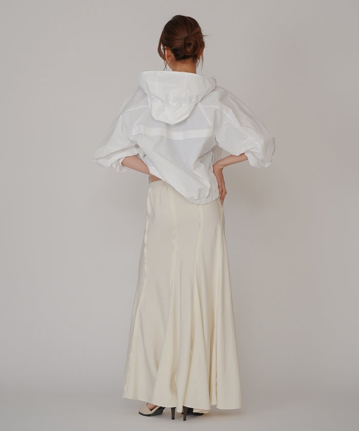 ［UＶカット］シアー ギャザリング フード ブルゾン KINO THE KEI ナイロンブルゾン フードブルゾン ライトアウター ショートブルゾン ナイロンジャケット フードジャケット ウィンドブレーカー ドローストリングブルゾン ドロストデザイン ギャザーネック スタンドネックブルゾン