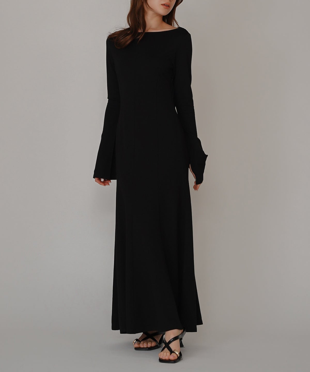 バック スクープオープン フレア ワンピース KINO THE KEI バックオープンワンピース スクープバックワンピース ボートネックワンピース フレアワンピース ロングワンピース デザインワンピース 美シルエットワンピース スタイルアップワンピース 大人フェミニンワンピース