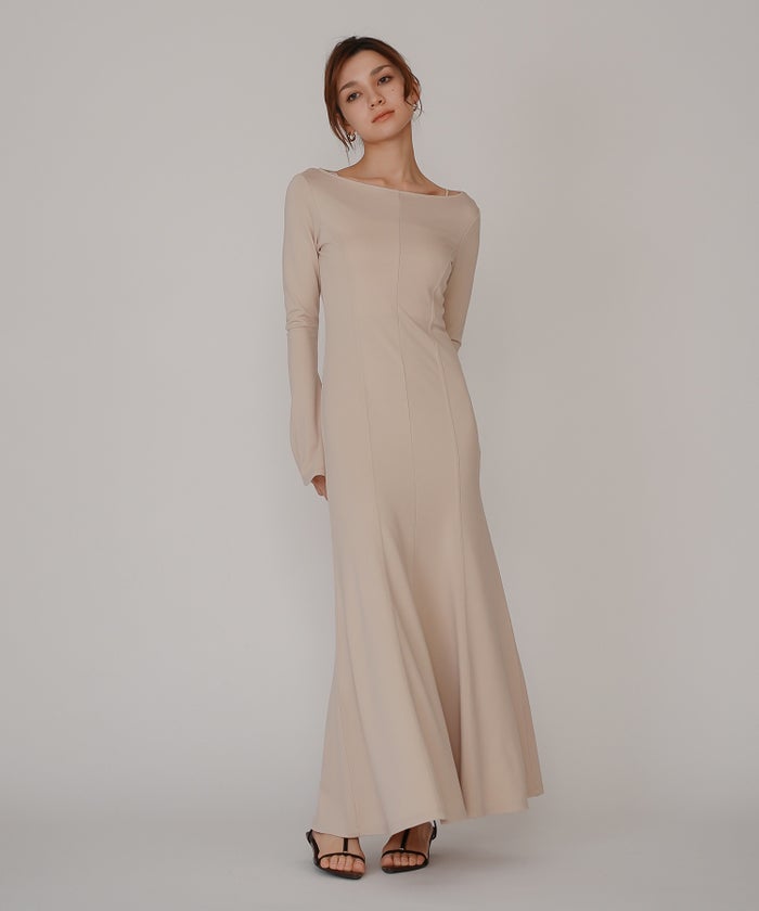 バック スクープオープン フレア ワンピース KINO THE KEI バックオープンワンピース スクープバックワンピース ボートネックワンピース フレアワンピース ロングワンピース デザインワンピース 美シルエットワンピース スタイルアップワンピース 大人フェミニンワンピース