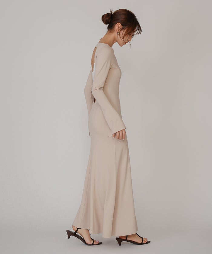 バック スクープオープン フレア ワンピース KINO THE KEI バックオープンワンピース スクープバックワンピース ボートネックワンピース フレアワンピース ロングワンピース デザインワンピース 美シルエットワンピース スタイルアップワンピース 大人フェミニンワンピース