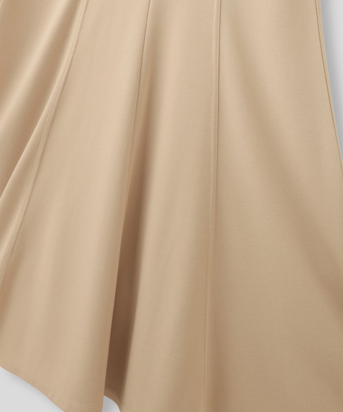 バック スクープオープン フレア ワンピース KINO THE KEI バックオープンワンピース スクープバックワンピース ボートネックワンピース フレアワンピース ロングワンピース デザインワンピース 美シルエットワンピース スタイルアップワンピース 大人フェミニンワンピース