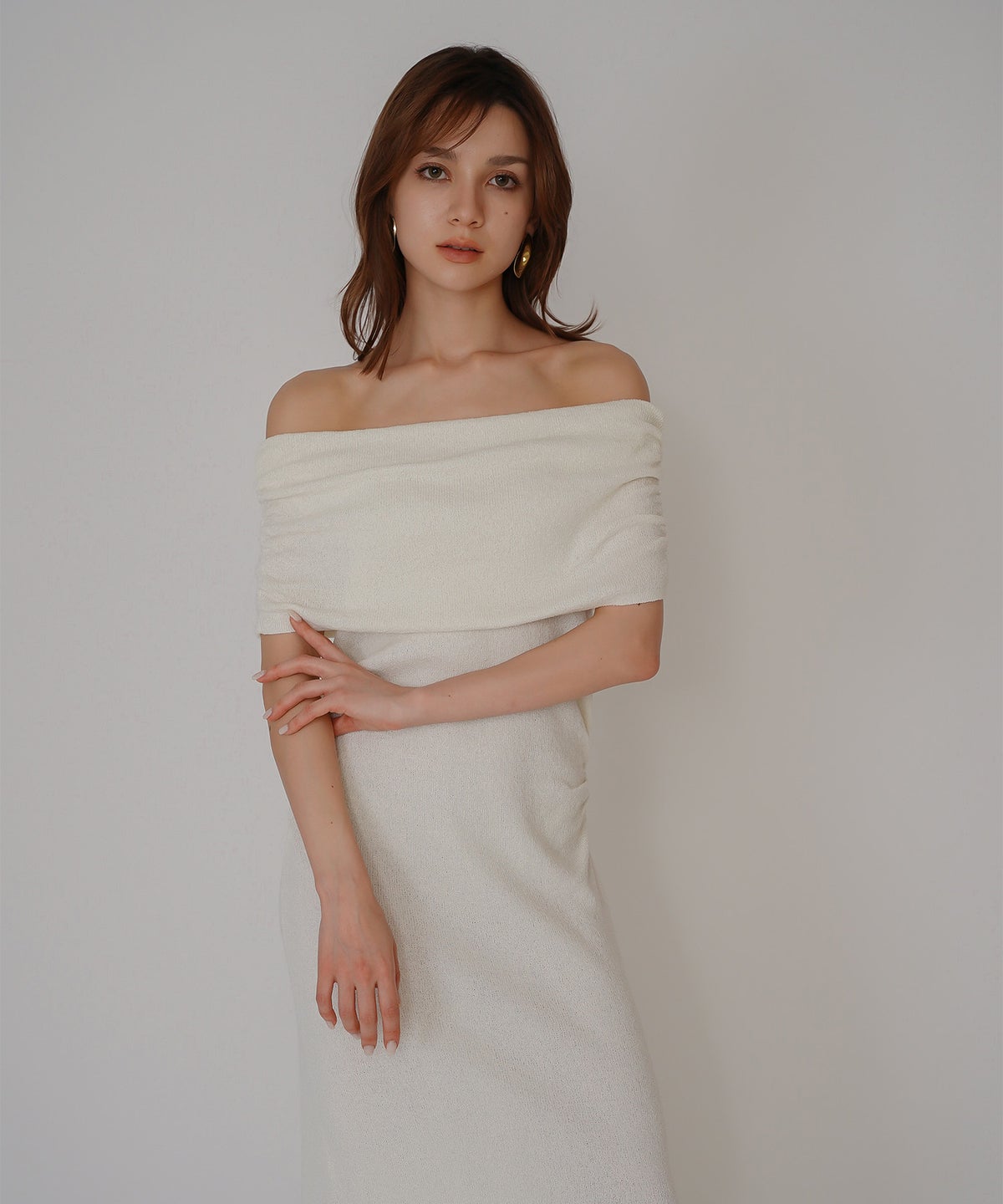 オフショル ニット ワンピース KINO THE KEI ストレッチワンピース ボディラインワンピース フィットシルエットワンピース 大人色気ワンピース 韓国風ワンピース 抜け感ワンピース 大人女子コーデ きれいめカジュアル オフショルワンピ ニットワンピース