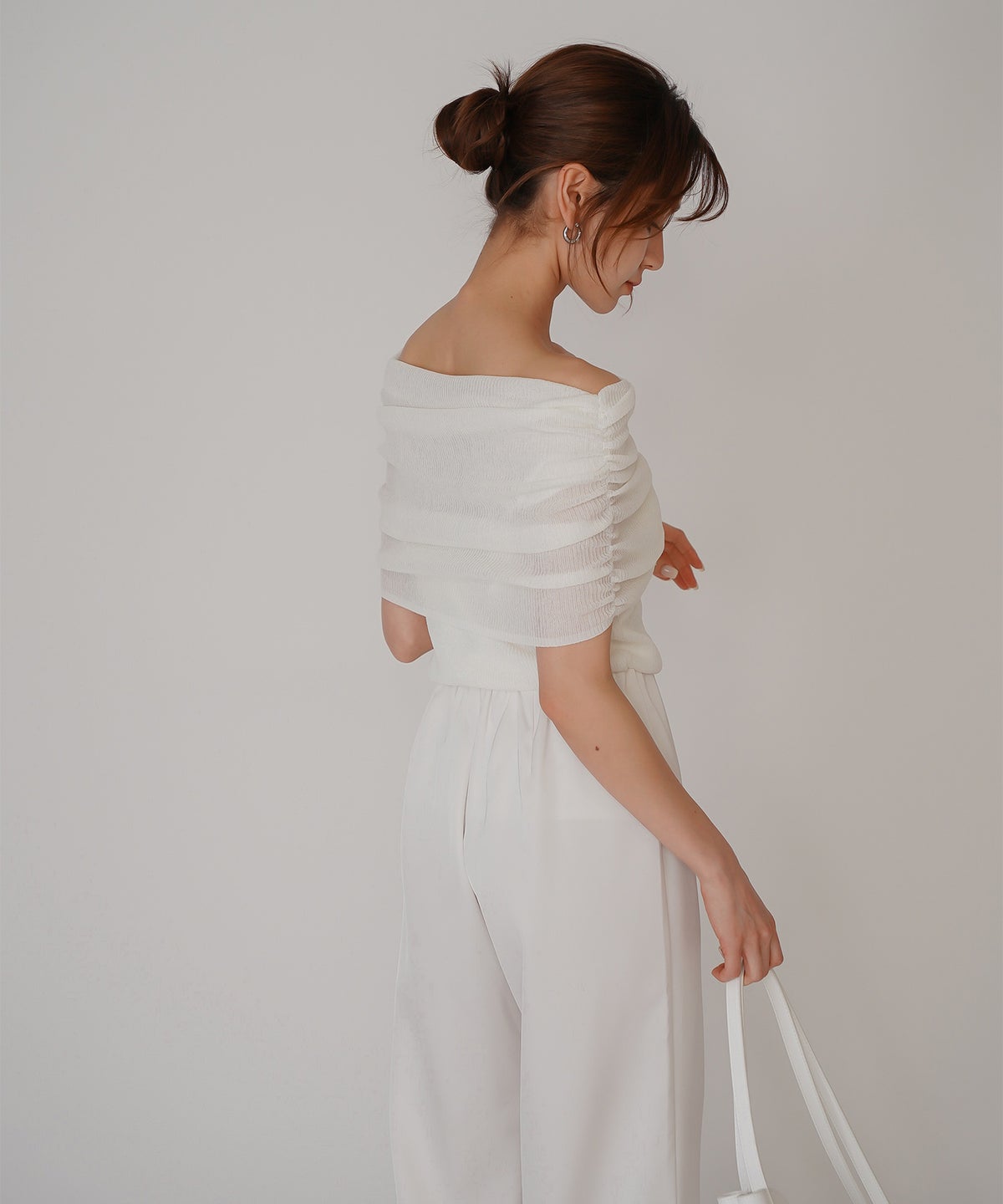 オフショル アレンジ ニット KINO THE KEI オフショルダートップス オフショルニット ワンショルダートップス ドレープトップス リブニットトップス フィットニット コンパクトトップス デザインニット 肌見せトップス