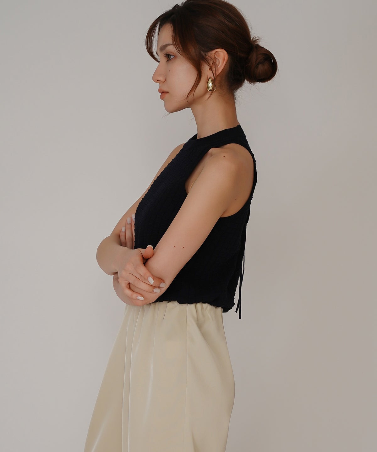 クラウド カット バックオープン アメスリニット KINO THE KEI バックオープン ニット バックシャン ニットトップス レースアップニット クロスストラップ ニット リボンデザイン 背中開きトップス リブニット ノースリーブニット タンクニット フィットニット