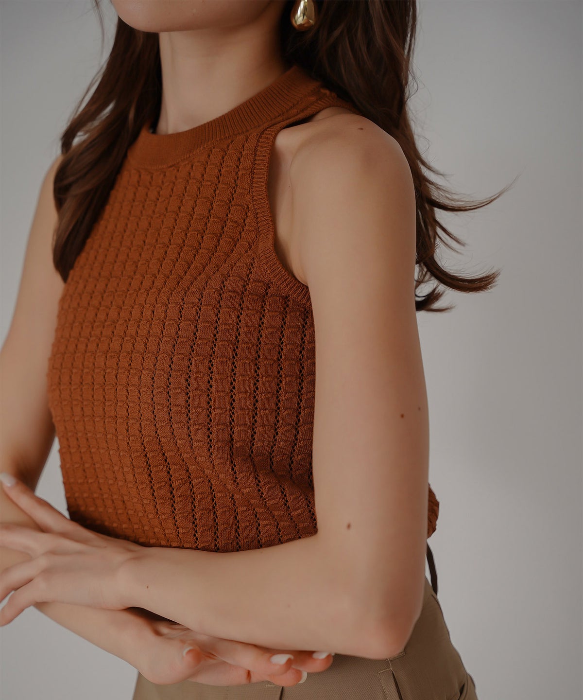 クラウド カット バックオープン アメスリニット KINO THE KEI バックオープン ニット バックシャン ニットトップス レースアップニット クロスストラップ ニット リボンデザイン 背中開きトップス リブニット ノースリーブニット タンクニット フィットニット