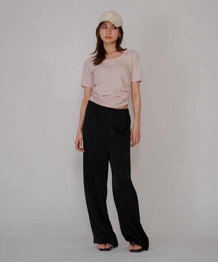 スクープネック サイド ギャザー フィットTEE KINO THE KEI サイドギャザー Tシャツ フィットTEE コンパクトT クロップド丈 Uネック デコルテ見せ ギャザートップス タイトトップス 着痩せトップス スタイルアップ 抜け感 女性らしい きれいめカジュアルシンプルコーデ トレンドトップス 春夏トップス レイヤードコーデ