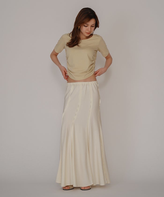 スクープネック サイド ギャザー フィットTEE KINO THE KEI サイドギャザー Tシャツ フィットTEE コンパクトT クロップド丈 Uネック デコルテ見せ ギャザートップス タイトトップス 着痩せトップス スタイルアップ 抜け感 女性らしい きれいめカジュアルシンプルコーデ トレンドトップス 春夏トップス レイヤードコーデ