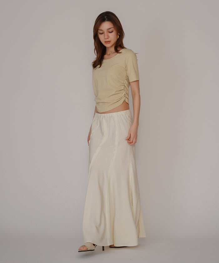 スクープネック サイド ギャザー フィットTEE KINO THE KEI サイドギャザー Tシャツ フィットTEE コンパクトT クロップド丈 Uネック デコルテ見せ ギャザートップス タイトトップス 着痩せトップス スタイルアップ 抜け感 女性らしい きれいめカジュアルシンプルコーデ トレンドトップス 春夏トップス レイヤードコーデ