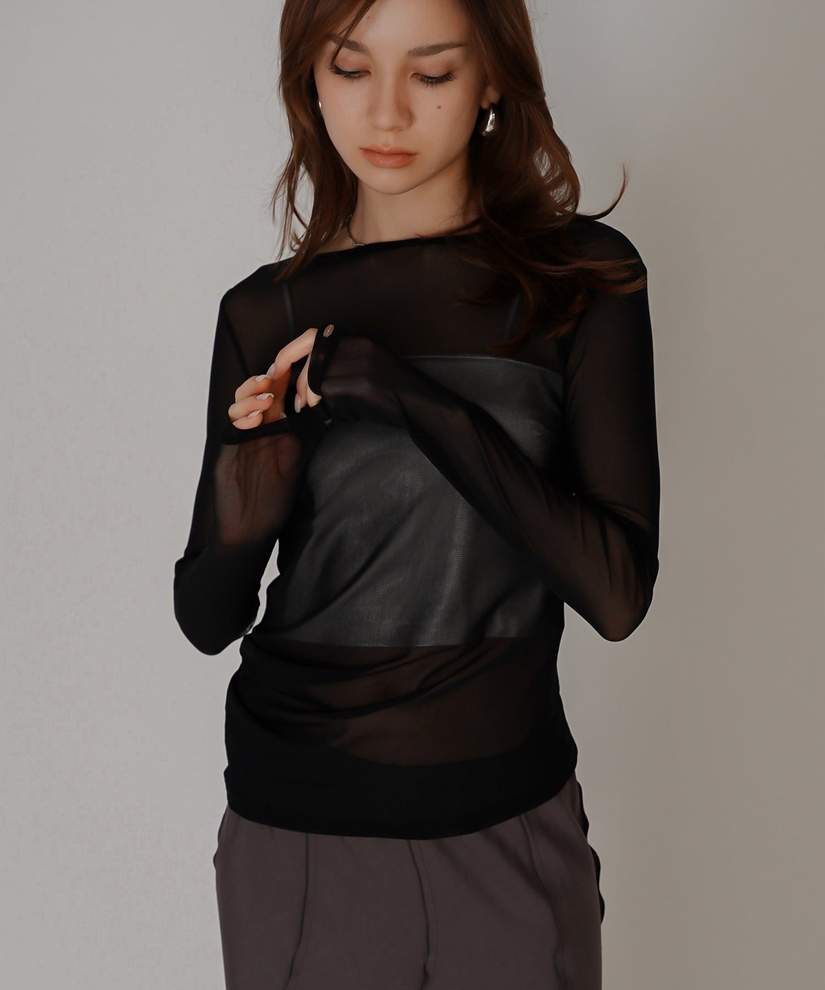 セカンドスキン シアー アシンメトリー トップス KINO THE KEI 変形トップス アシンメトリートップス ドレープトップス デザイントップス フィットトップス セカンドスキントップス レイヤードトップス インナートップス ロングスリーブトップス コンパクトトップス 美シルエットトップス